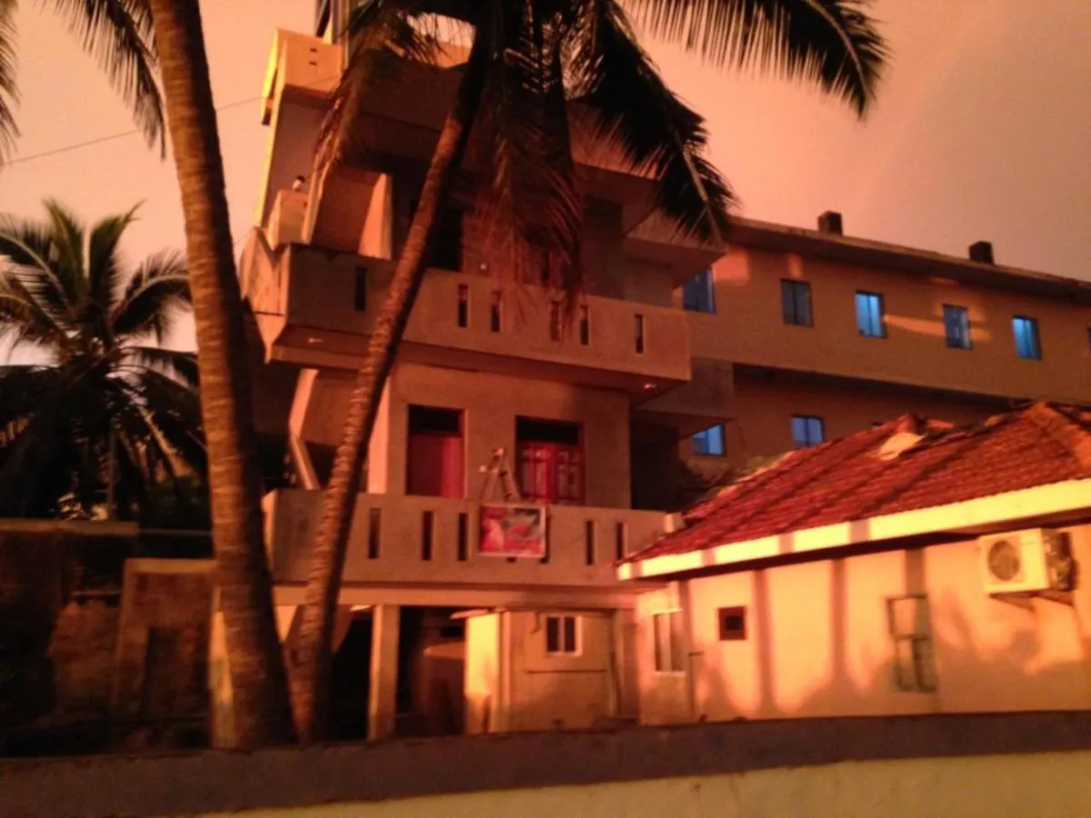 Konukevi Tms Beach House Negombo